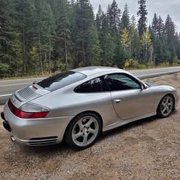 2002 Porsche 911 - Carrera 4 AWD Coupe 2D