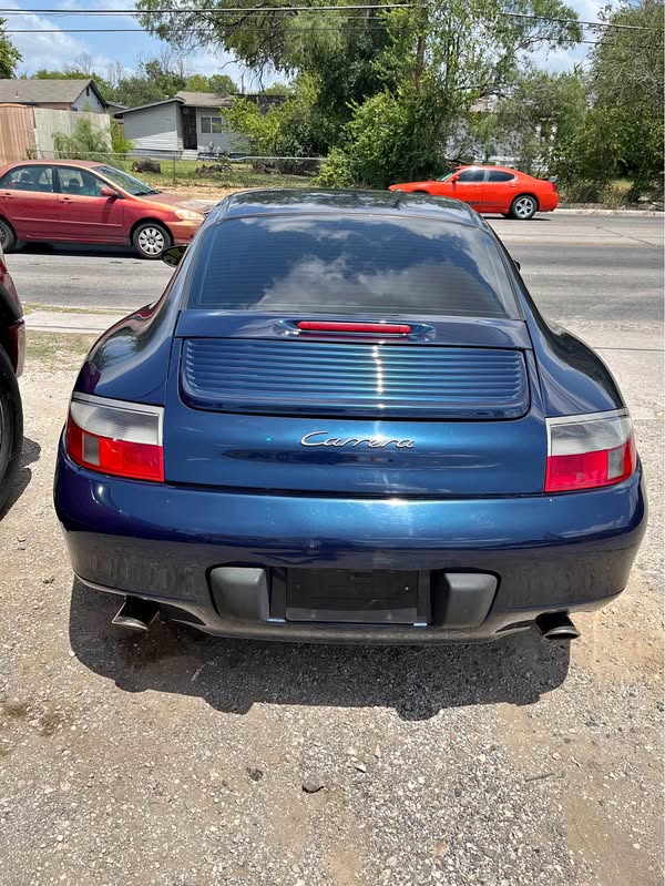 2000 Porsche 911 - Carrera 991 Coupe 2D