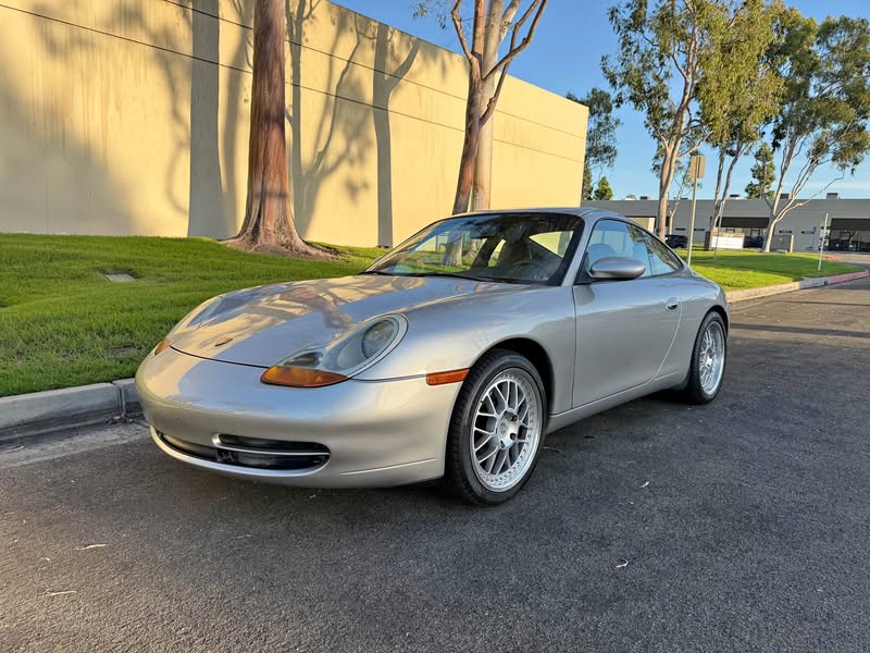 1999 Porsche 911 - Carrera 2 Coupe 2D