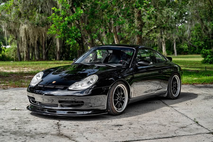 1999 Porsche 911 - Carrera 2 Coupe 2D