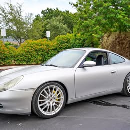 1999 Porsche 911 Carrera