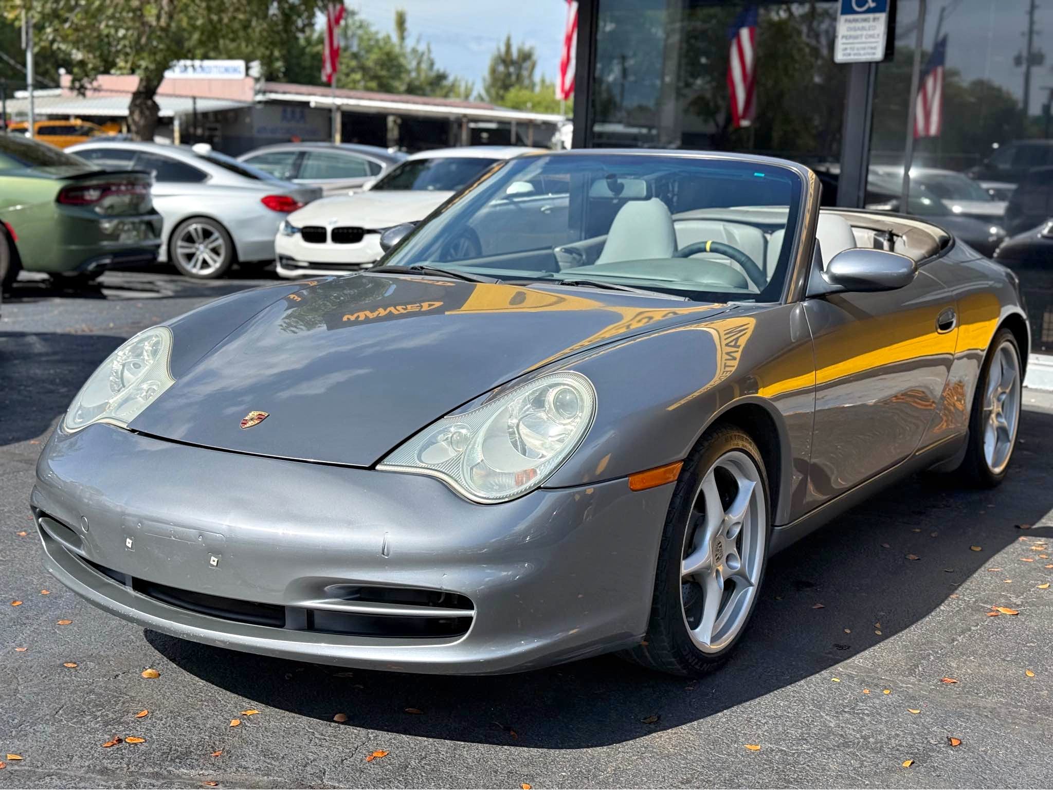 2003 Porsche 911 - Carrera 2 Cabriolet 2D