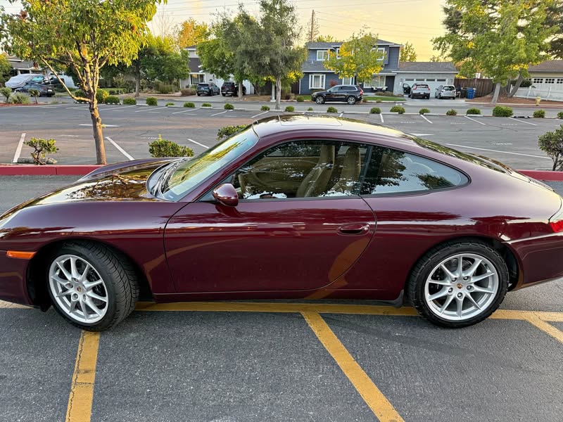 2004 Porsche 911 - Carrera 2 Coupe 2D