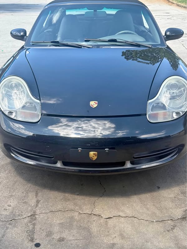 2000 Porsche 911 - Carrera 2 Coupe 2D