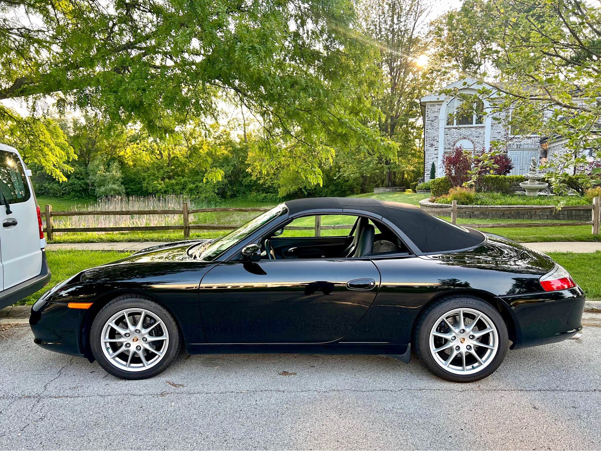 2003 Porsche 911 - Carrera 25,313 Miles 6 Speed