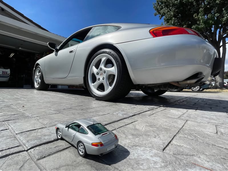 1999 Porsche 911 - Carrera 2 Coupe 2D