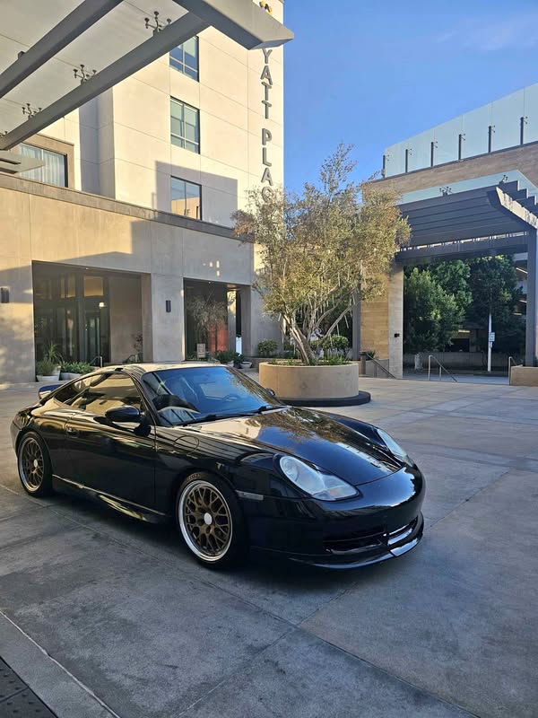 2001 Porsche 911 - Carrera S Coupe 2D
