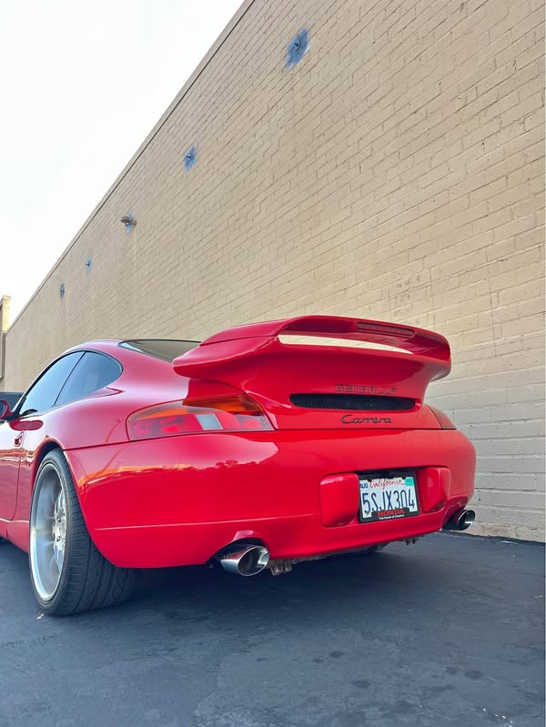 1999 Porsche 911 - Carrera 2 Coupe 2D