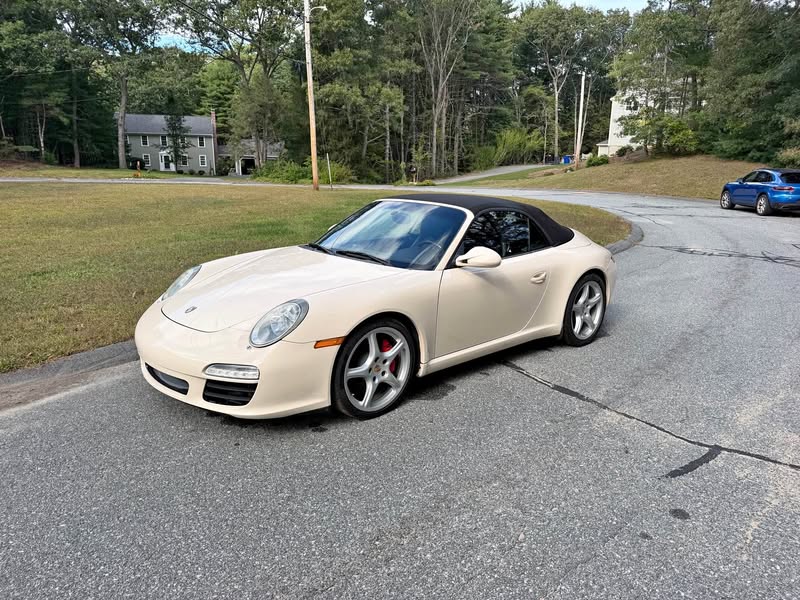 2009 Porsche 911 - Carrera S Cabriolet 2D