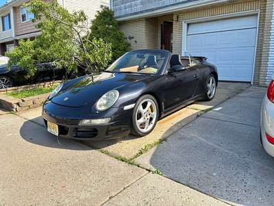 2005 Porsche 911 - Carrera Cabriolet 2D