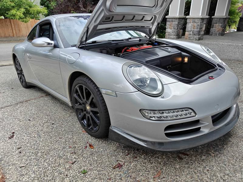 2006 Porsche 911 - Carrera 4 Coupe 2D