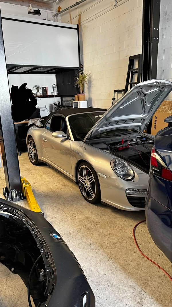 2007 Porsche 911 - Carrera 4S Cabriolet 2D