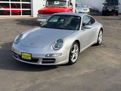 2005 Porsche 911 Carrera 2dr Coupe