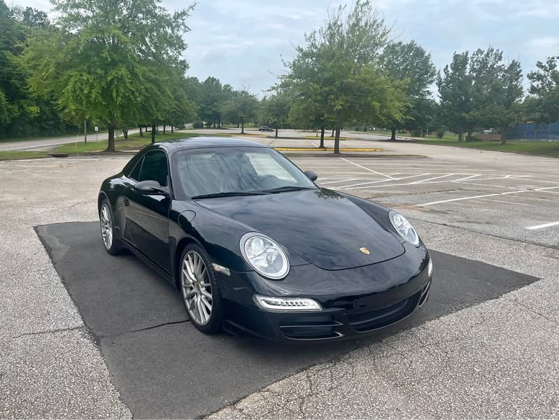 2006 Porsche 911 - Carrera Cabriolet 2D