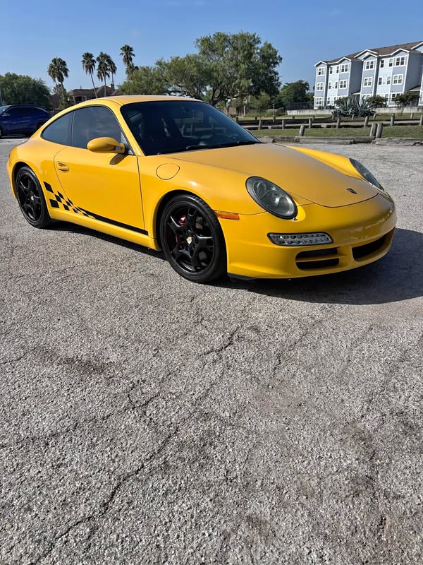 2005 Porsche 911 - Carrera S Coupe 2D