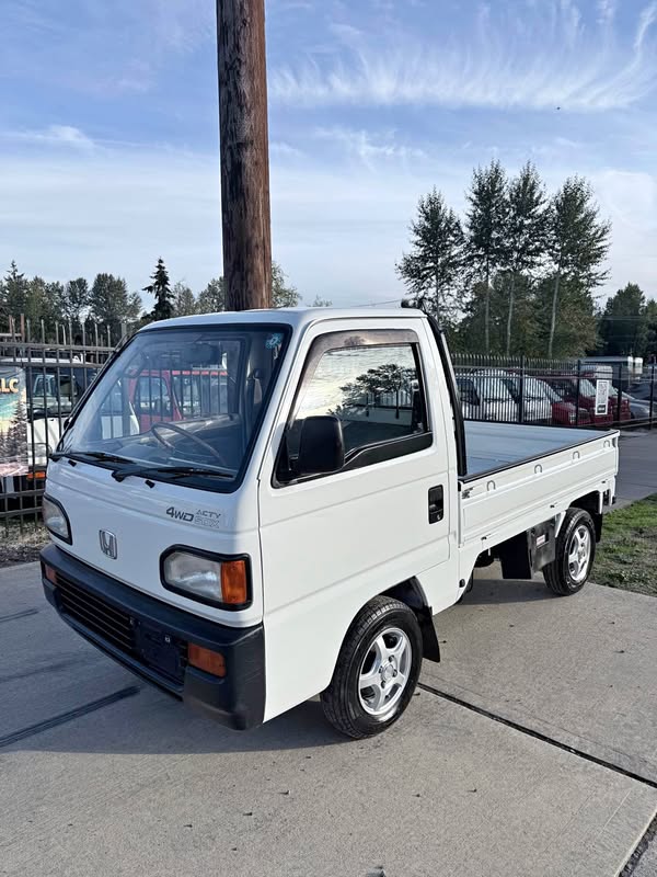 1993 Honda acty - Attack