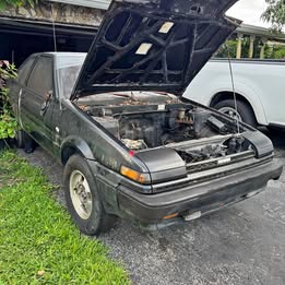 1987 Toyota Corolla AE86 Front Clip