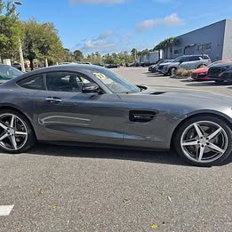 2017 Mercedes-Benz AMG GT