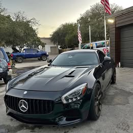 2017 Mercedes-Benz Mercedes-AMG GT