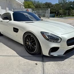2017 Mercedes-Benz AMG GT