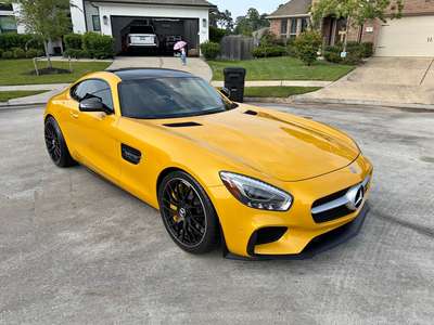 2017 Mercedes-Benz AMG GTS - Mercedes-AMG GT