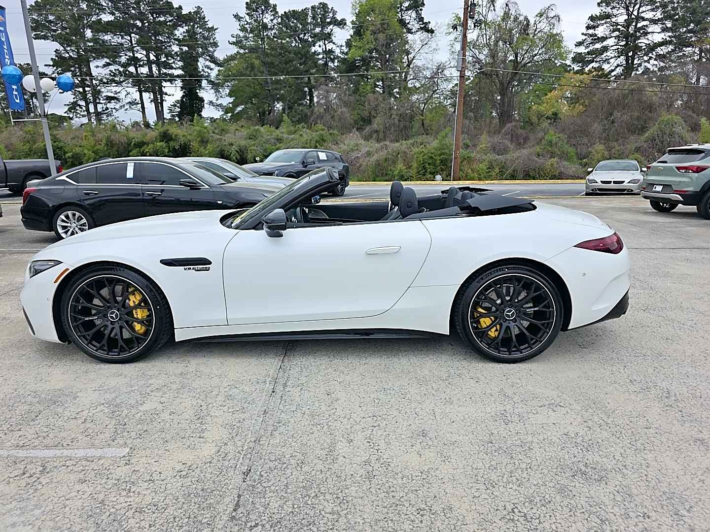 2022 Mercedes-Benz SL-Class - SL 63 AMG Roadster 2D