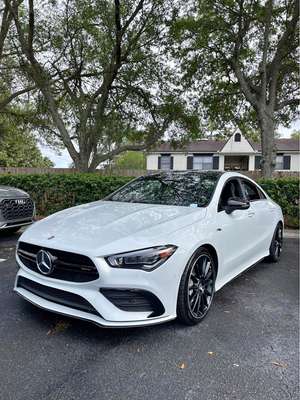 2022 Mercedes-Benz Mercedes-AMG CLA - 35 HABLAMOS ESPA\u00d1OL