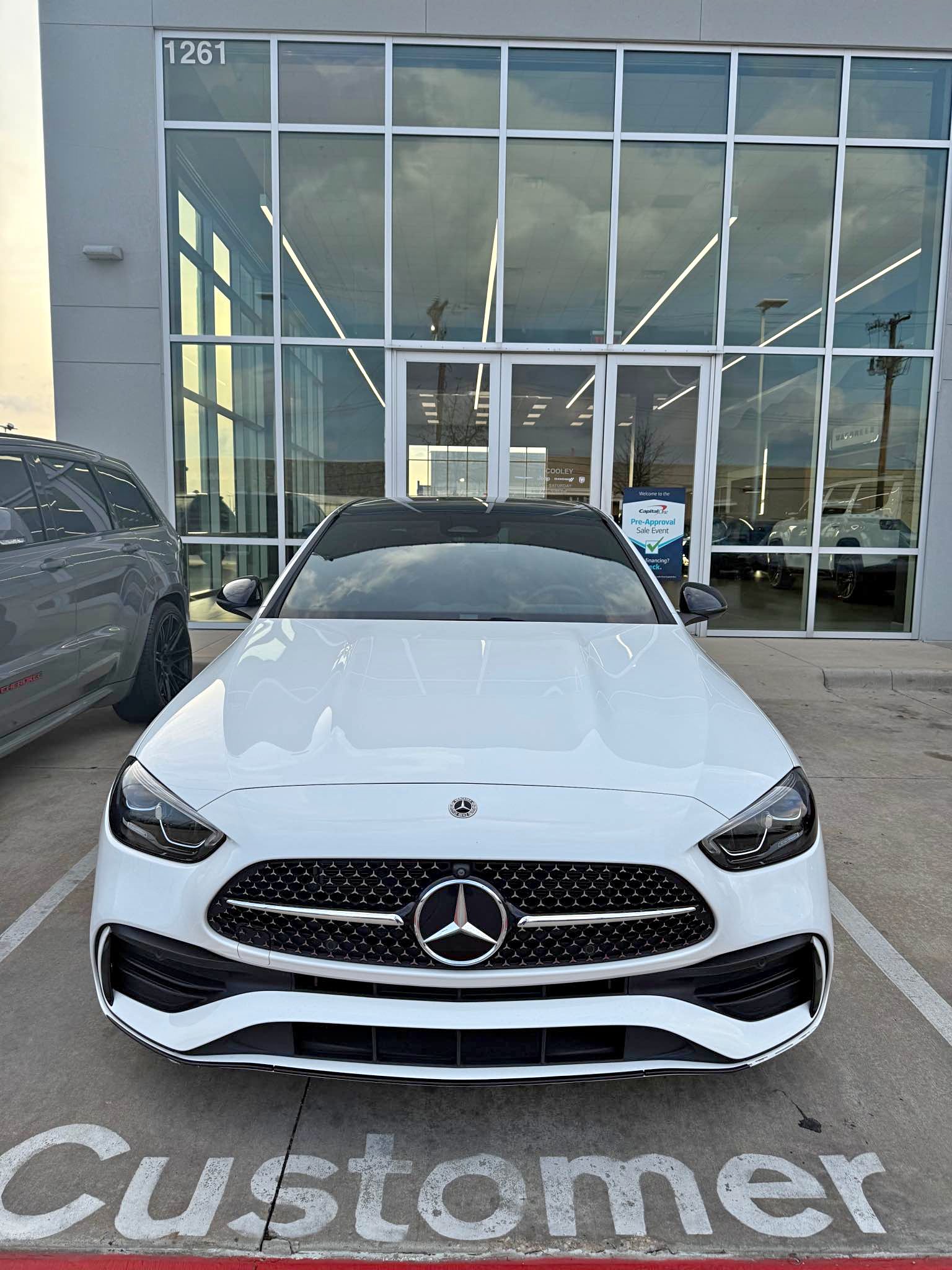2023 Mercedes-Benz Mercedes-AMG C-Class - C300