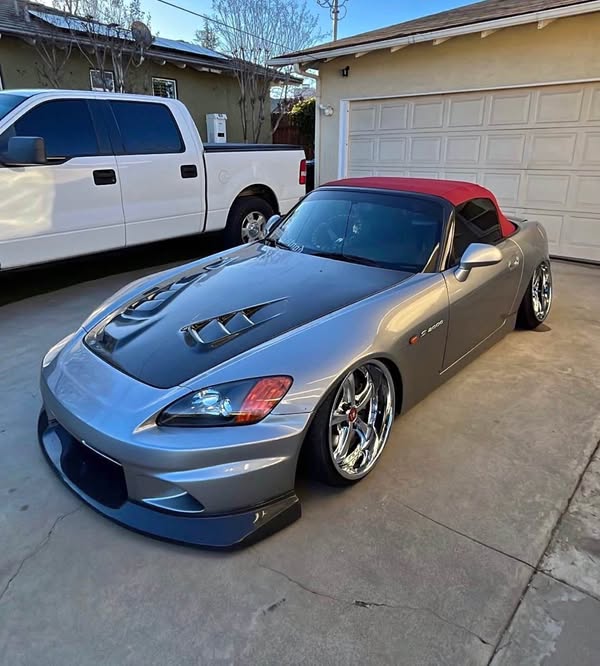 2003 Honda S2000 - Base
