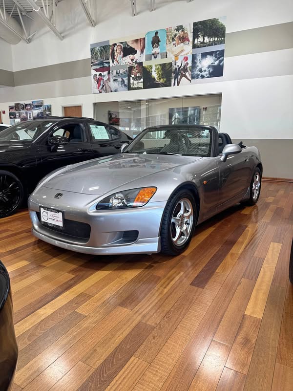 2000 Honda S2000 - Convertible 2D