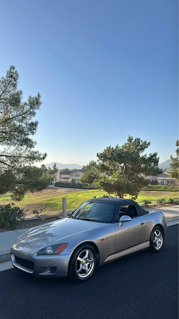 2001 Honda S2000 - Convertible 2D