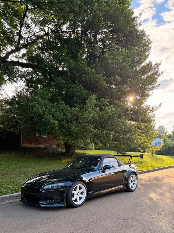 2000 Honda S2000 - Convertible 2D