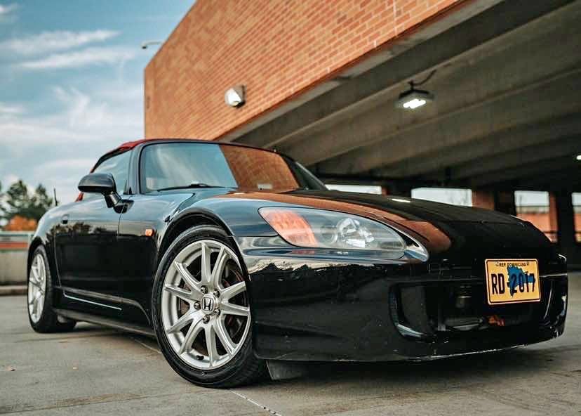 2000 Honda S2000 - Convertible 2D