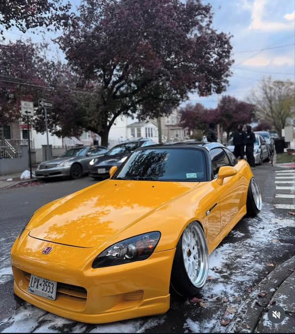 2002 Honda S2000 - Convertible 2D