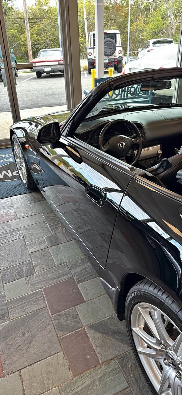 2004 Honda S2000 - Convertible 2D