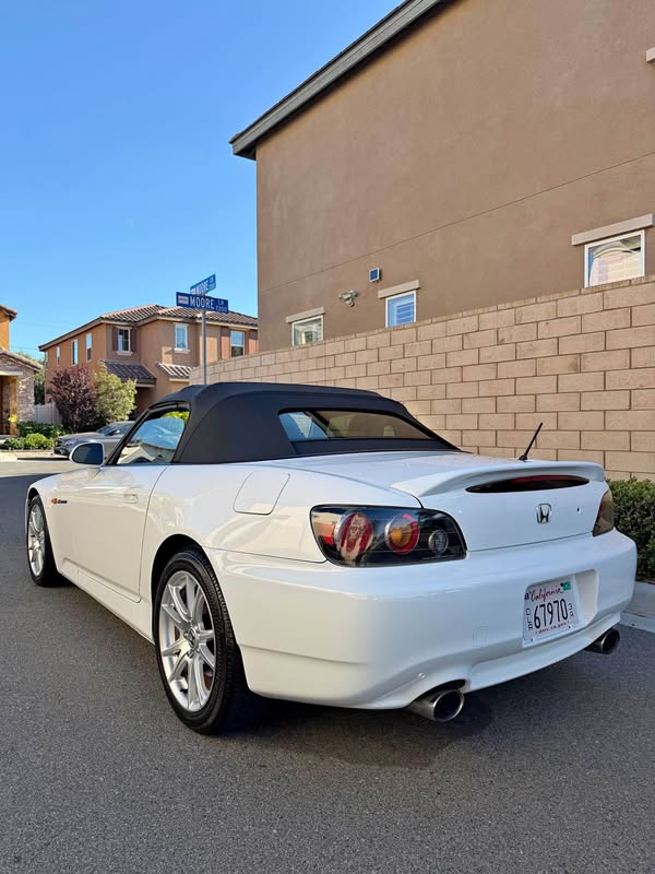 2005 Honda S2000 - Convertible 2D