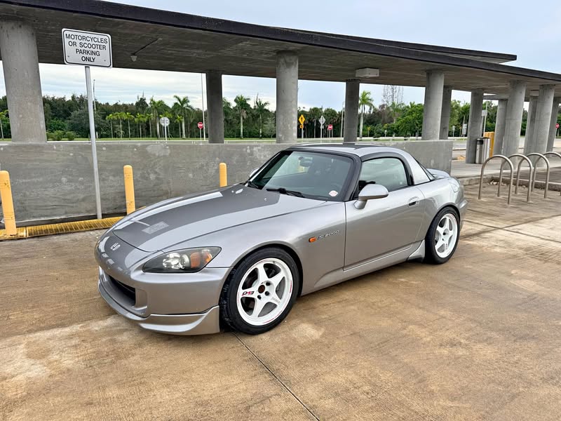 2004 Honda S2000 - Convertible 2D