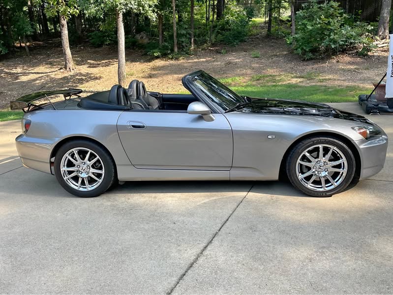 2004 Honda S2000 - Convertible 2D