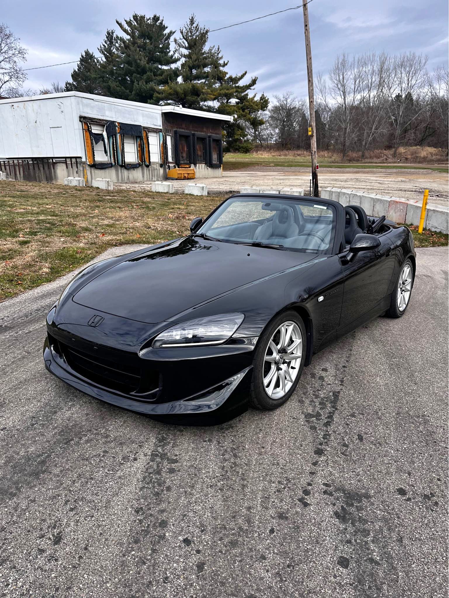 2004 Honda S2000 - Convertible 2D