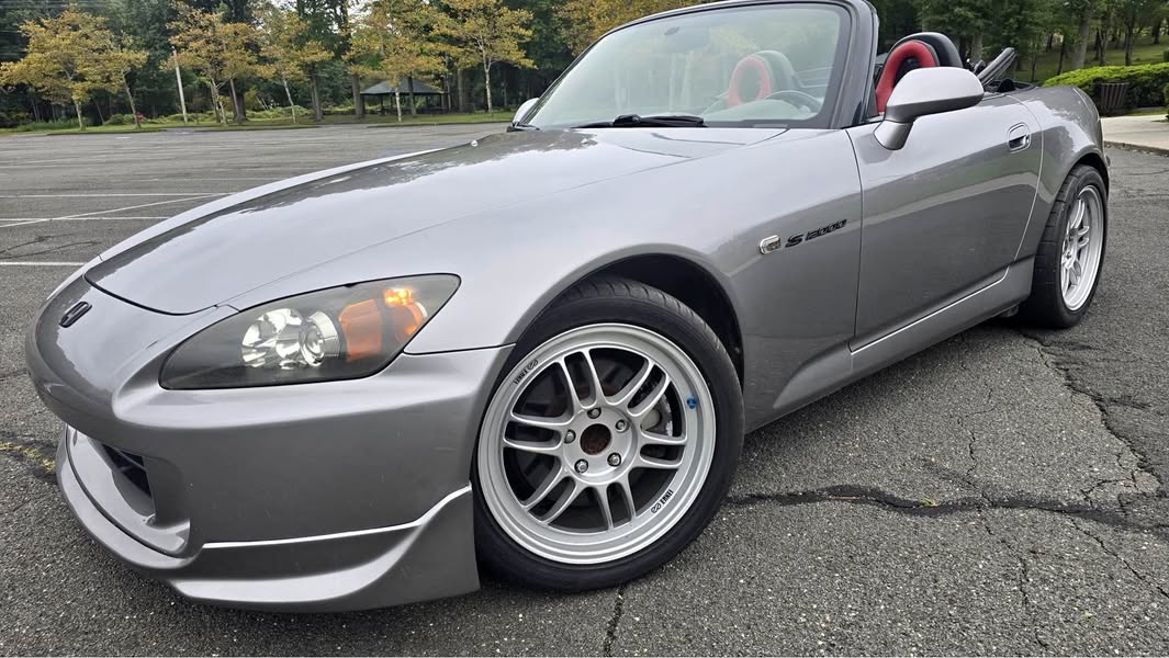 2004 Honda S2000 - Convertible 2D