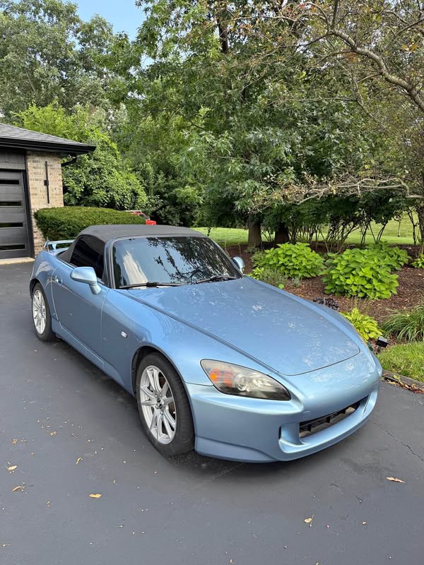 2004 Honda S2000 - AP2