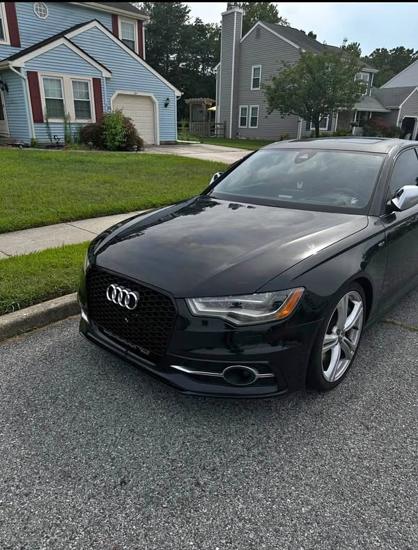 2013 Audi S6 - Quattro Prestige Sedan 4D