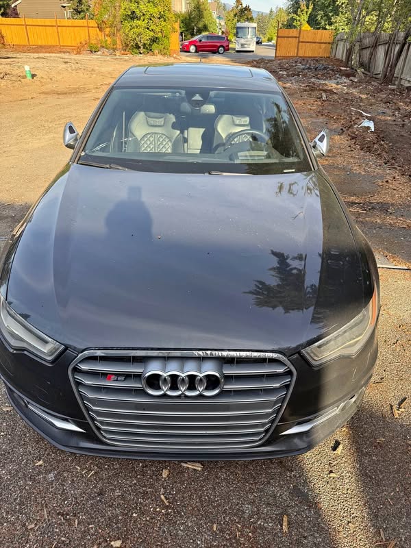 2013 Audi S6 - Prestige Sedan 4D