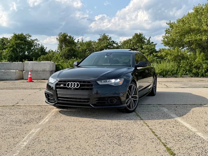 2016 Audi S6 - Prestige Sedan 4D