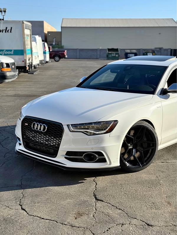 2013 Audi S6 - Quattro Prestige Sedan 4D