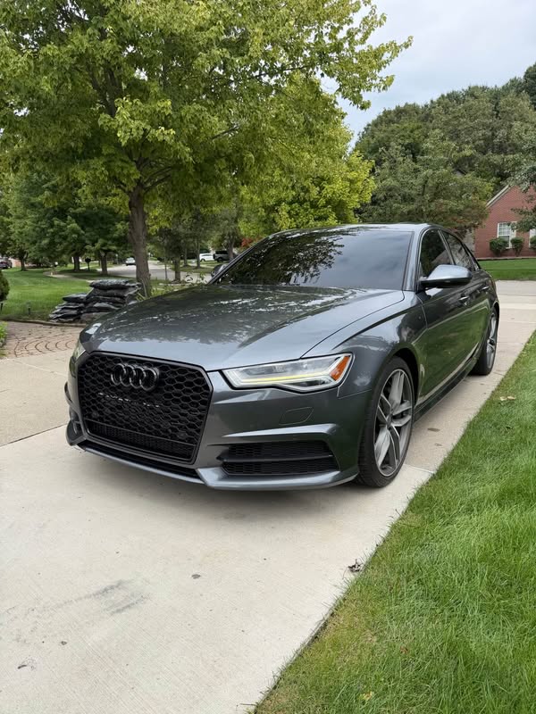 2016 Audi S6 - Prestige Sedan 4D