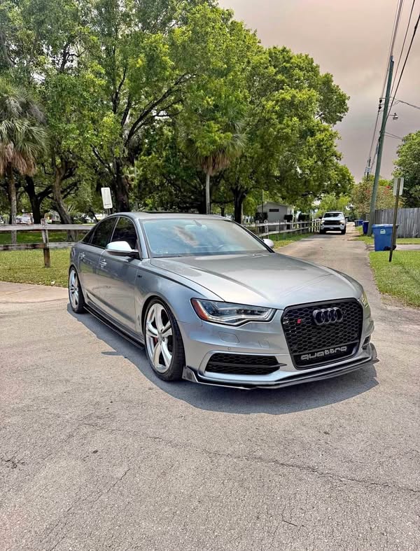 2013 Audi S6 - Quattro Prestige Sedan 4D