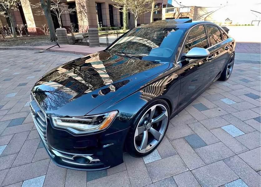 2013 Audi S6 - Prestige Sedan 4D