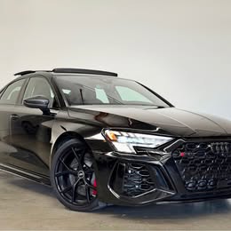 2022 AUDI RS3