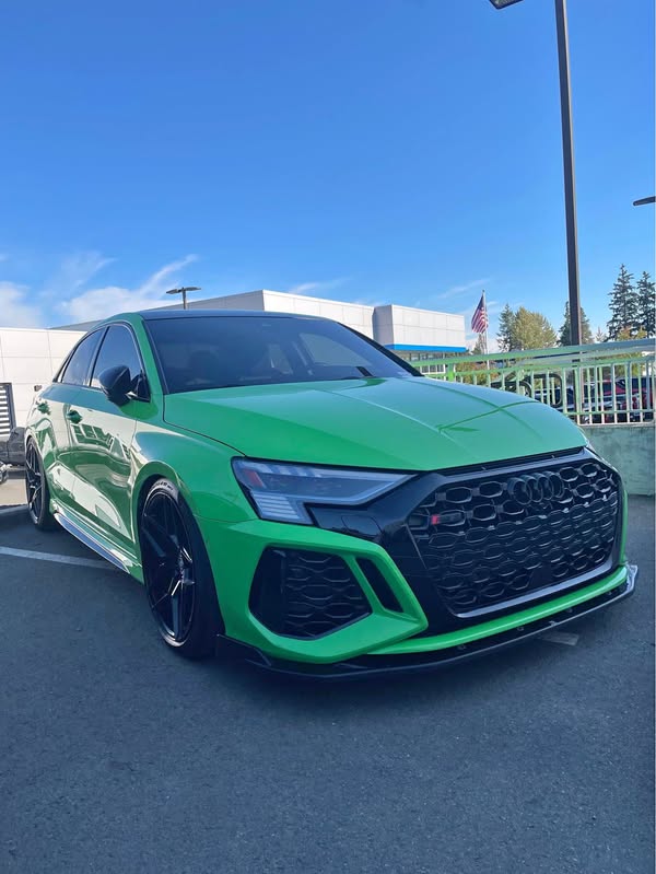 2023 Audi RS3
